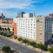 Holiday Inn Express Penns Landing