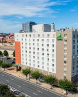 Holiday Inn Express Penns Landing