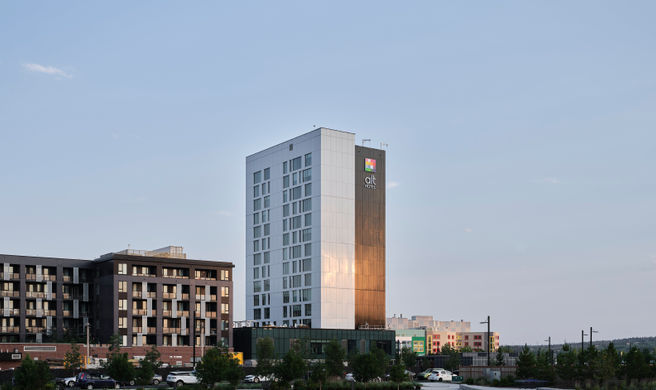 Alt Hotel Calgary University District Exterior