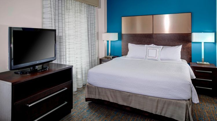 Residence Inn Cleveland Downtown Suite