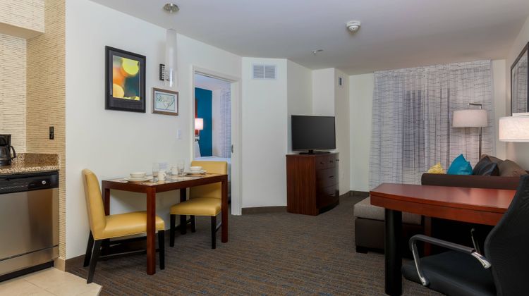 Residence Inn Arlington South Room