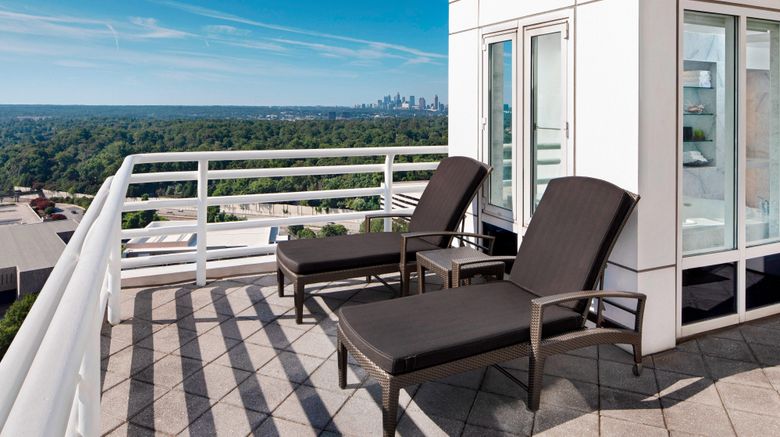 <b>The Westin Buckhead Atlanta Suite</b>. Images powered by <a href="https://www.leonardoworldwide.com/" title="Leonardo Worldwide" target="_blank">Leonardo</a>.