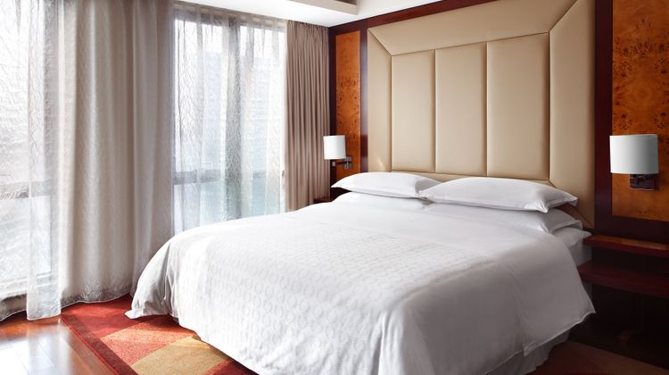 Sheraton Wenzhou Hotel Room
