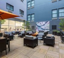 Courtyard Marriott Pittsburgh Downtown Exterior