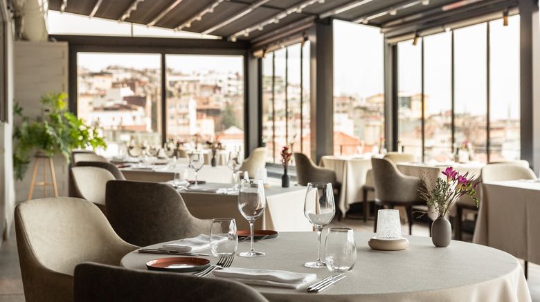 <b>TomTom Suites Restaurant</b>. Images powered by <a href="https://www.leonardoworldwide.com/" title="Leonardo Worldwide" target="_blank">Leonardo</a>.