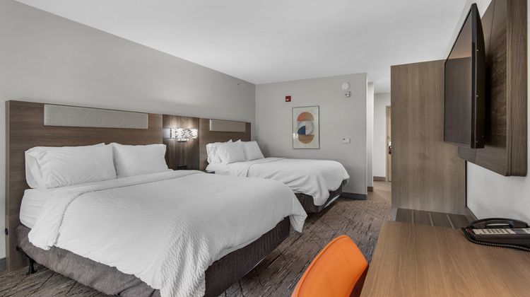 Holiday Inn Express Room