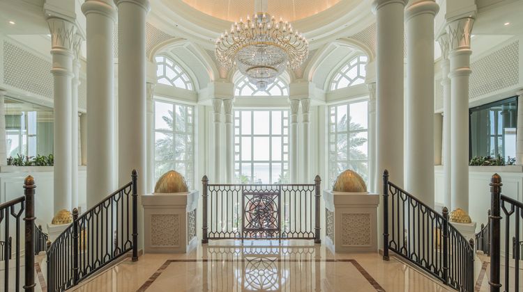 Four Seasons Hotel Doha Lobby