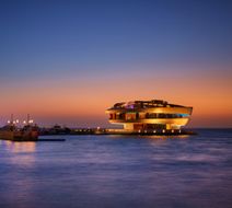 Four Seasons Hotel Doha Exterior