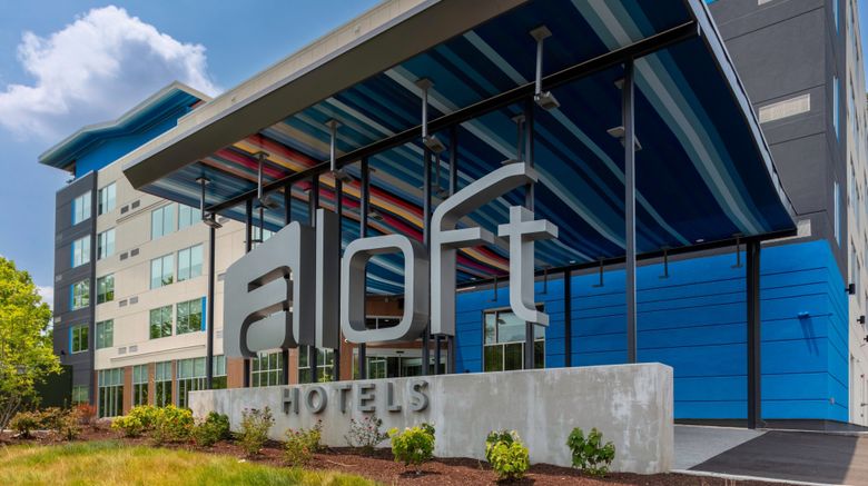 Aloft Nashville Airport Exterior. Images powered by <a href="https://www.leonardoworldwide.com" target="_blank" rel="noopener">Leonardo</a>.