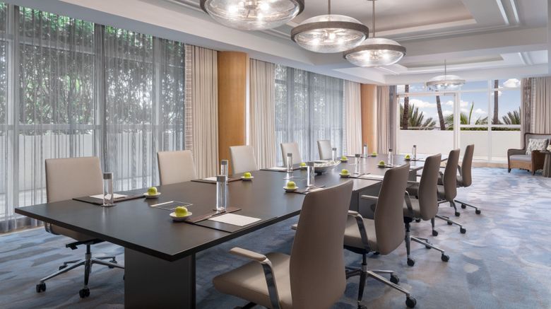 <b>The Ritz-Carlton, Fort Lauderdale Meeting</b>. Images powered by <a href="https://www.leonardoworldwide.com/" title="Leonardo Worldwide" target="_blank">Leonardo</a>.