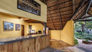 Protea Hotel Safari Lodge