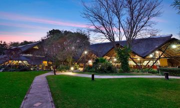 Protea Hotel Safari Lodge
