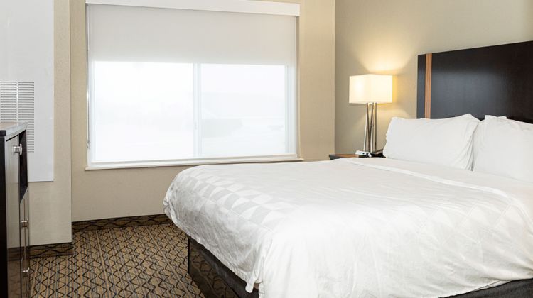 Holiday Inn Effingham Room