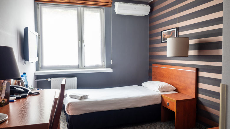 <b>B&B Hotel Piotrkow Trybunalski Room</b>. Images powered by <a href="https://www.leonardoworldwide.com/" title="Leonardo Worldwide" target="_blank">Leonardo</a>.