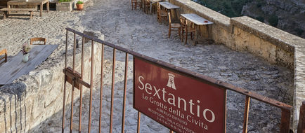 Sextantio Grotte Della Civita Exterior