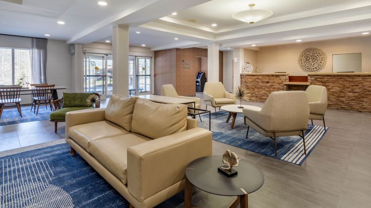 Fairfield Inn & Suites Cherokee Lobby