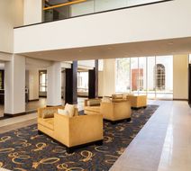 Sheraton Hartford South Hotel Lobby