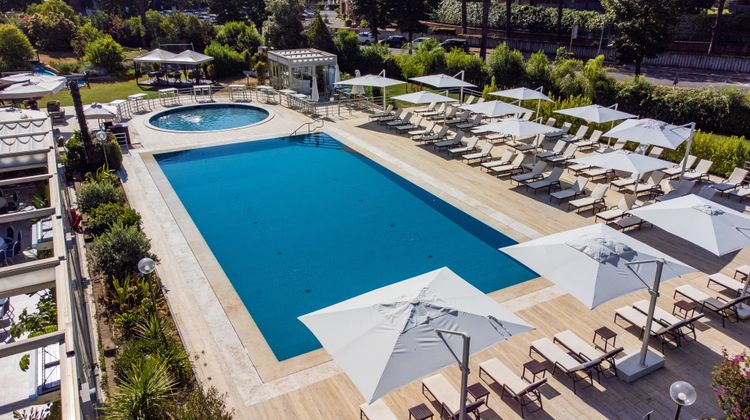 Holiday Inn Rome Eur Parco dei Medici Pool