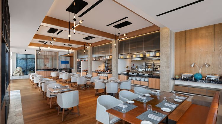 Courtyard by Marriott Colombo Room