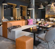 Moxy Hotels Dresden Neustadt Lobby