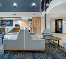 Holiday Inn Express Marietta ATL NW Exterior