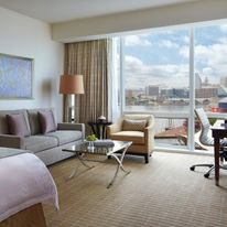 Four Seasons Hotel Baltimore