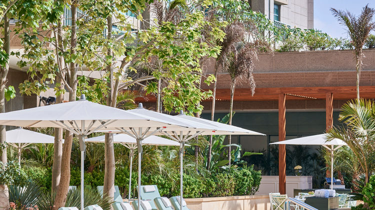 Four Seasons Hotel Cairo at Nile Plaza Pool