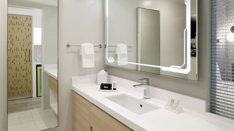 Astra Hotel, A Tribute Portfolio Hotel Room