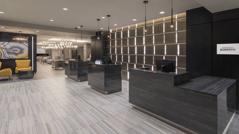 <b>Courtyard by Marriott Halifax Dartmouth Lobby</b>. Images powered by <a href="https://www.leonardoworldwide.com/" title="Leonardo Worldwide" target="_blank">Leonardo</a>.
