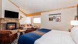 <b>Outbound Mammoth Room</b>. Images powered by <a href="https://www.leonardoworldwide.com/" title="Leonardo Worldwide" target="_blank">Leonardo</a>.