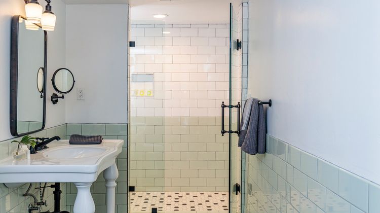 Ingleside Estate Hotel & Bungalows Room