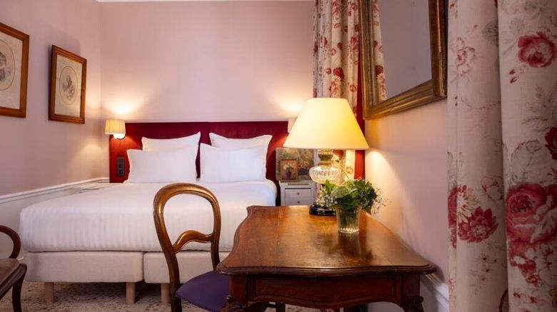 <b>Hotel le Saint Gregoire Room</b>. Images powered by <a href="https://www.leonardoworldwide.com/" title="Leonardo Worldwide" target="_blank">Leonardo</a>.