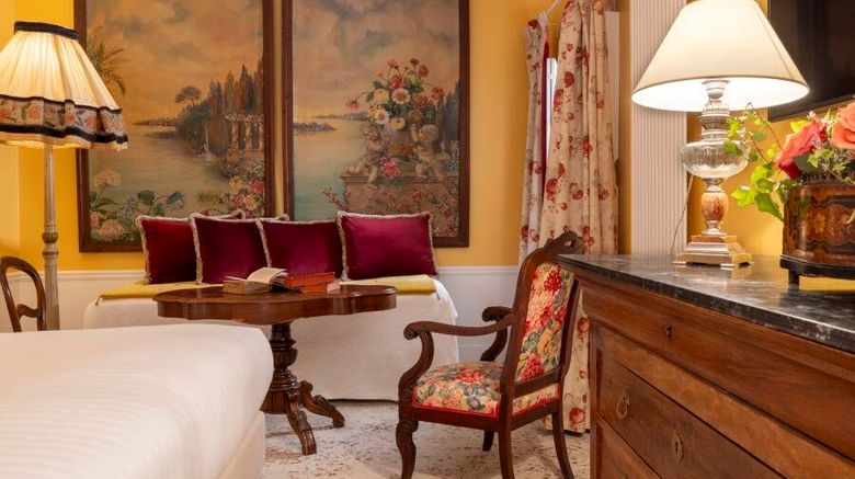 <b>Hotel le Saint Gregoire Suite</b>. Images powered by <a href="https://www.leonardoworldwide.com/" title="Leonardo Worldwide" target="_blank">Leonardo</a>.