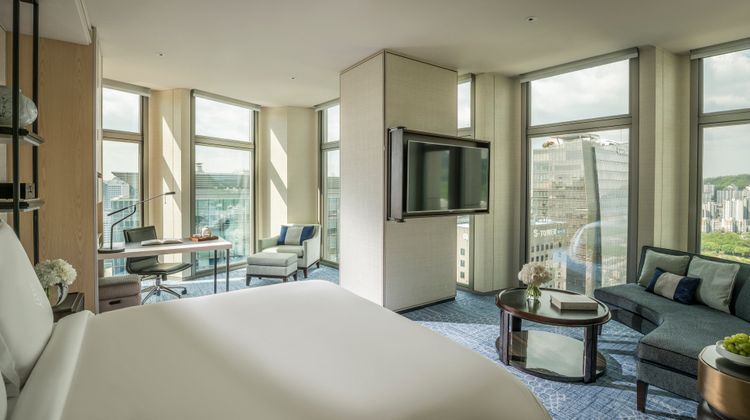 Four Seasons Hotel Seoul Room