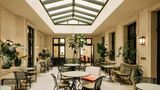 Chateau Royal Berlin Lobby