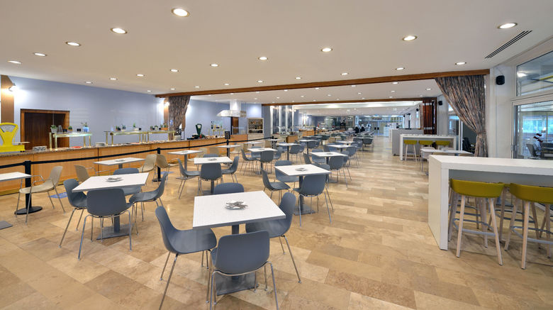 <b>Danubius Hotel Annabella Restaurant</b>. Images powered by <a href="https://www.leonardoworldwide.com/" title="Leonardo Worldwide" target="_blank">Leonardo</a>.