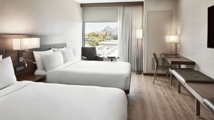 AC Hotel Phoenix Biltmore Room