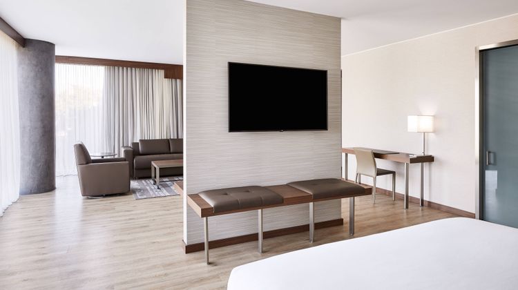AC Hotel Phoenix Biltmore Suite