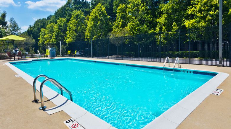 <b>SpringHill Suites Birmingham Colonnade Pool</b>. Images powered by <a href="https://www.leonardoworldwide.com/" title="Leonardo Worldwide" target="_blank">Leonardo</a>.