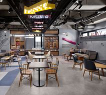 Moxy Seoul Insadong Lobby
