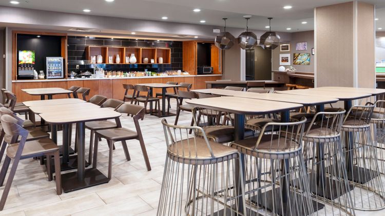 SpringHill Suites Baton Rouge South Restaurant
