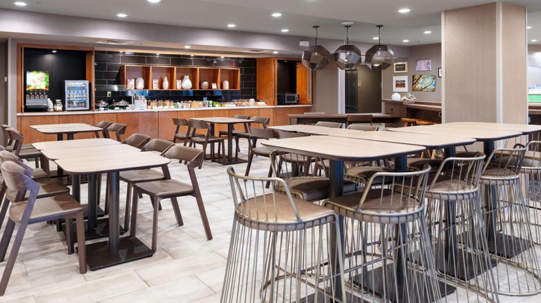 <b>SpringHill Suites Baton Rouge South Restaurant</b>. Images powered by <a href="https://www.leonardoworldwide.com/" title="Leonardo Worldwide" target="_blank">Leonardo</a>.