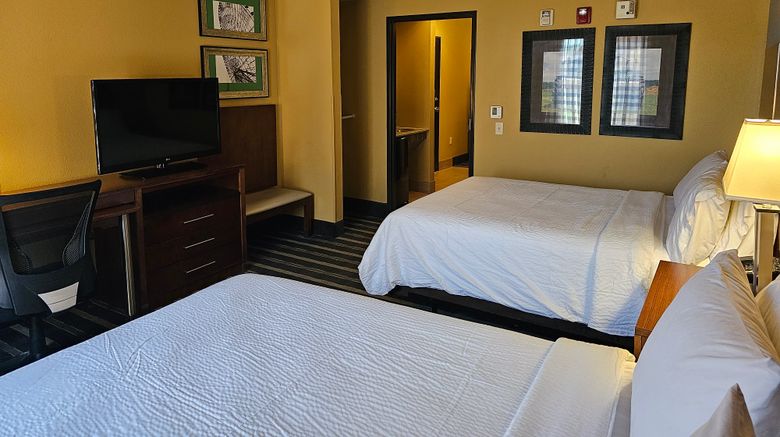 <b>Holiday Inn Express Ntl Fairground Area Suite</b>. Images powered by <a href="https://www.leonardoworldwide.com/" title="Leonardo Worldwide" target="_blank">Leonardo</a>.