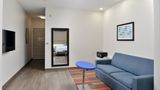 Holiday Inn Express Hotel & Suites Suite