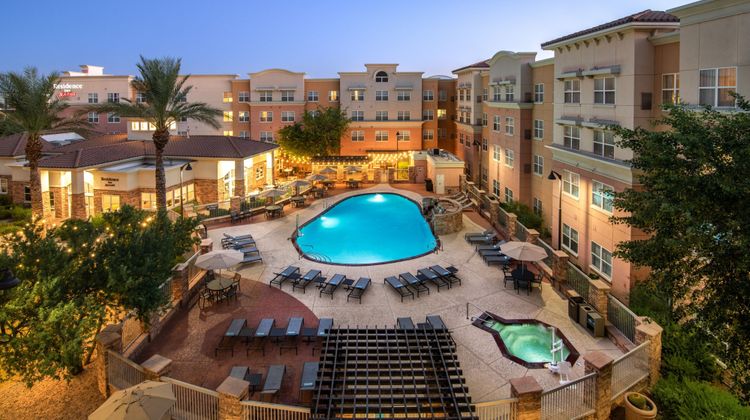 Residence Inn Phoenix Glendale Sports Pool