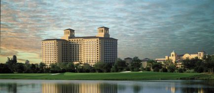 The Ritz-Carlton Orlando, Grande Lakes Exterior