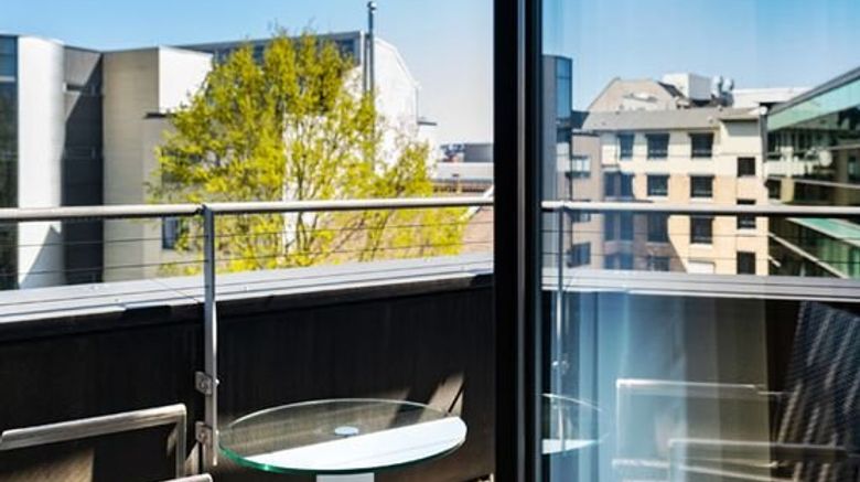<b>Plaza Hotel & Living Frankfurt Room</b>. Images powered by <a href="https://www.leonardoworldwide.com/" title="Leonardo Worldwide" target="_blank">Leonardo</a>.