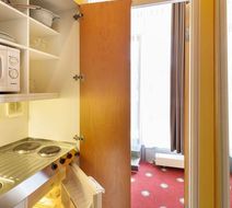 Plaza Hotel & Living Frankfurt Room