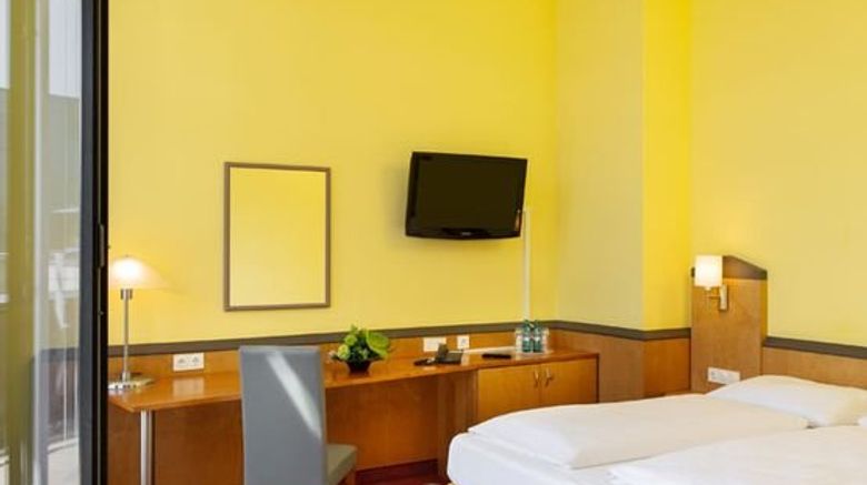 <b>Plaza Hotel & Living Frankfurt Recreation</b>. Images powered by <a href="https://www.leonardoworldwide.com/" title="Leonardo Worldwide" target="_blank">Leonardo</a>.