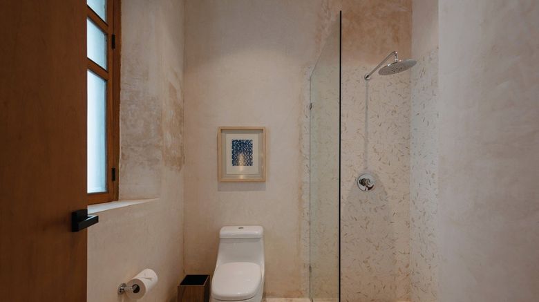 <b>Decu Downtown Merida Room</b>. Images powered by <a href="https://www.leonardoworldwide.com/" title="Leonardo Worldwide" target="_blank">Leonardo</a>.